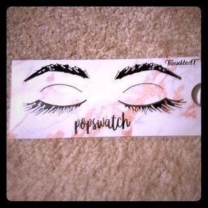 💜 Twinkled T popswatch Makeup Swatcher 💜